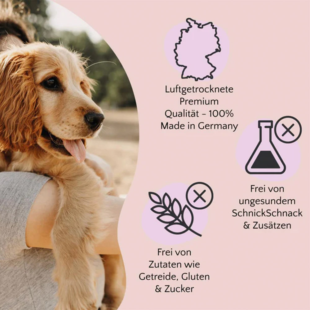 Der Premium Kauartikel 'Rinderkopfhaut' von FAVLY Petfood für Hunde.